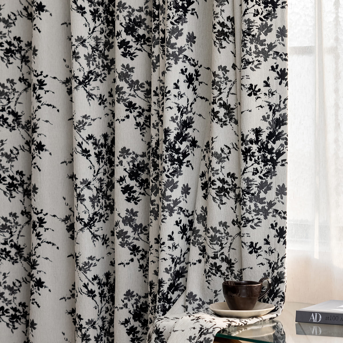 Rideaux à motifs géométriques bleus pour chambre à coucher